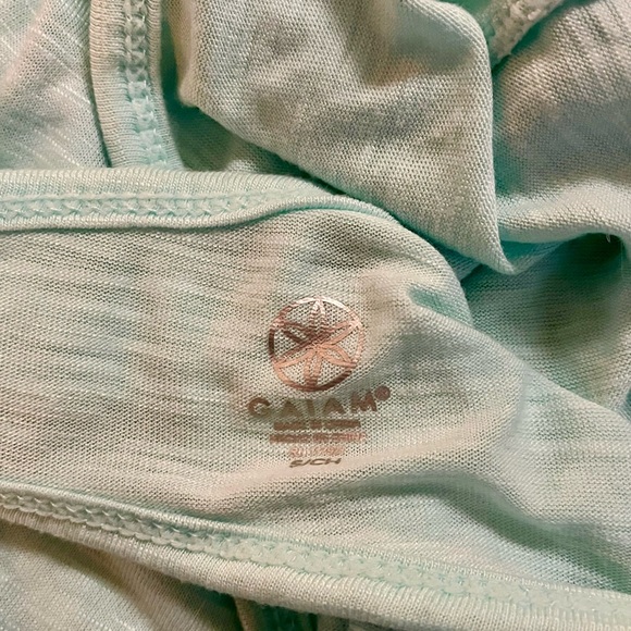 NWOT- Gaiam light blue top - Picture 2 of 5